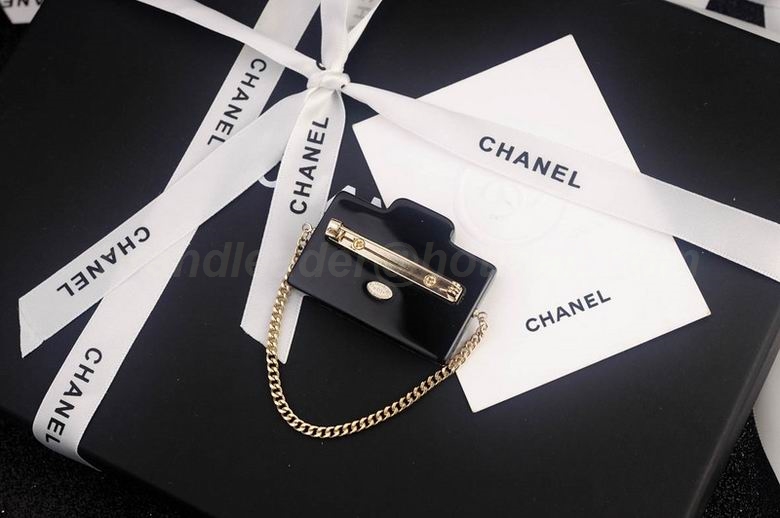 Chanel Brooch 56